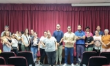 Fuente de Piedra entrega otra remesa de becas municipales