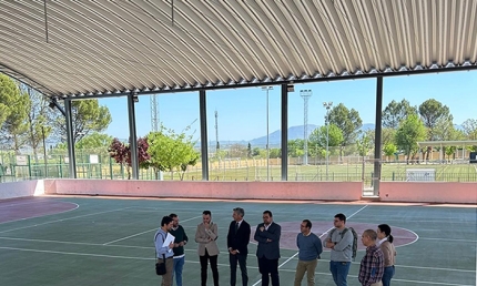Monturque empleará 300.000 euros en renovar la iluminación del complejo polideportivo