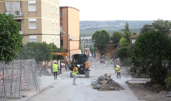 Obras del PFEA en el barrio del Valle.