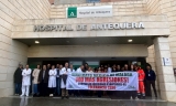 Concentraci&oacute;n en el Hospital de Antequera contra las &uacute;ltimas agresiones al personal sanitario