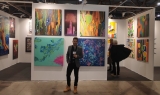 El artista ruteño Kisco Aroca culmina 2023 exponiendo en Bruselas