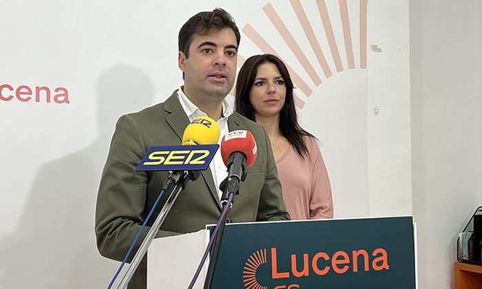 Jes&uacute;s L&oacute;pez y Puri Joyera.