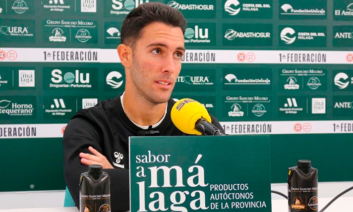 Javi Medina: "El viaje a Melilla es dif&iacute;cil y diferente"