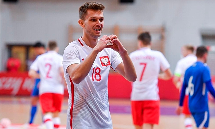 Jakub Raszkowski, internacional polaco para reforzar el UMA Antequera