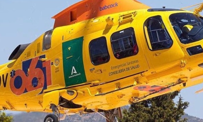 Tres heridos evacuados, uno en helic&oacute;ptero, tras una colisi&oacute;n frontal en la A451 en El Saucejo
