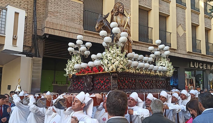 La Pollinita, el Domingo de Ramos, en Lucena.