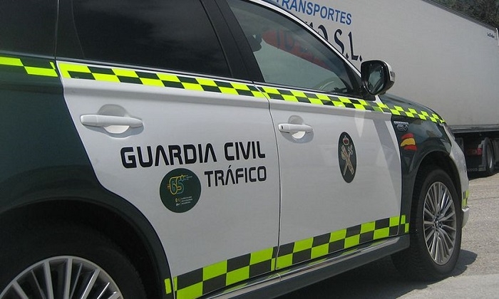 Cuatro heridos por una colisi&oacute;n entre dos turismos en Marchena