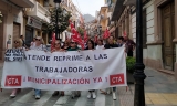 Manifestaci&oacute;n de las trabajadoras de este recurso b&aacute;sico en Rute.