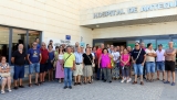 Vecinos de Teba se concentran en el Hospital de Antequera para pedir más horas de pediatría