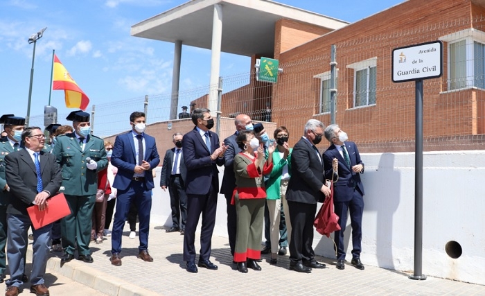 Puente Genil inaugura su nuevo cuartel de la Guardia Civil, 18 años después de iniciarse el proyecto