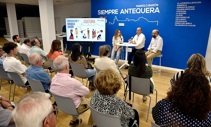 Manuel Barón reitera su compromiso con la Cultura en Antequera