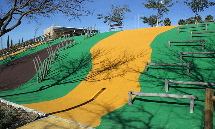 Nueva zona de escalada dn el Parque Europa de Lucena.
