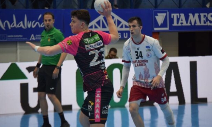 El &Aacute;ngel Xim&eacute;nez no puede con el BM Logro&ntilde;o y ya piensa en la Copa del Rey
