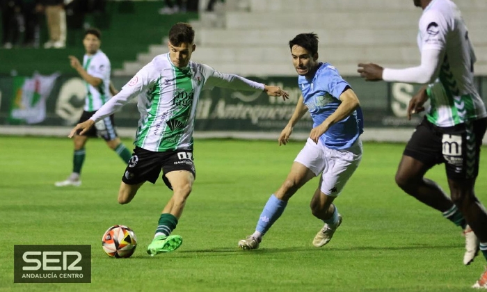 Al Antequera CF se le vuelve a resistir el gol ante el Alcoyano