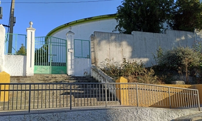 Depósito municipal de agua en La Calzada, de Lucena.