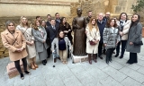 Antequera inmortaliza a Cristobalina Fern&aacute;ndez con una escultura en el centro de la ciudad