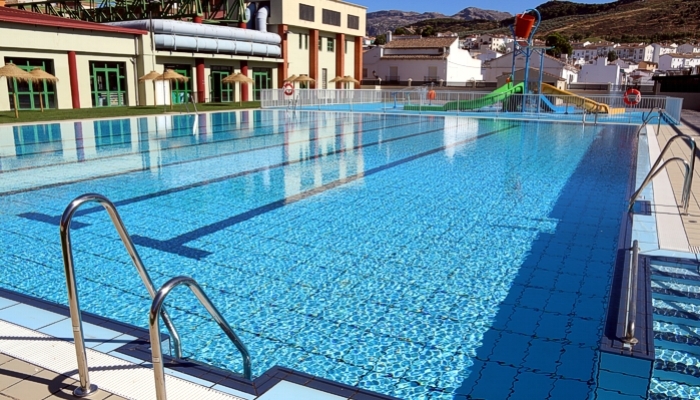 El concurso para construir el nuevo acceso a la piscina de Antequera vuelve a quedar desierto