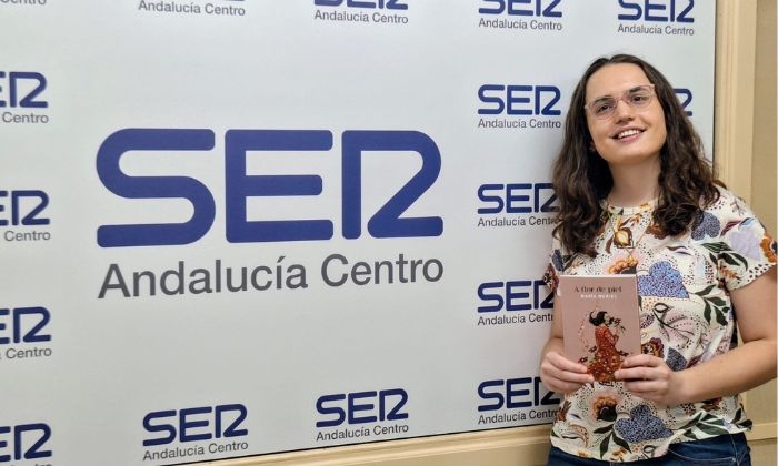 Libros: &ldquo;A flor de Piel&rdquo;, segundo libro de poemas de Mar&iacute;a Muriel