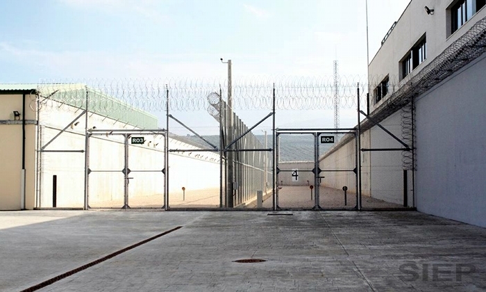 Doce años de cárcel para el recluso que mató a otro de una paliza en la cárcel de Archidona