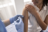 El Área Sanitaria de Osuna comienza la campaña de vacunación frente a la gripe y COVID-19