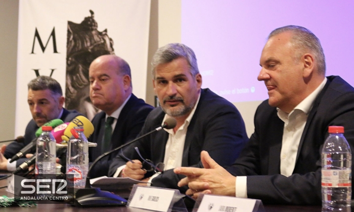 Mike Garlick se convierte en el nuevo propietario del Antequera CF
