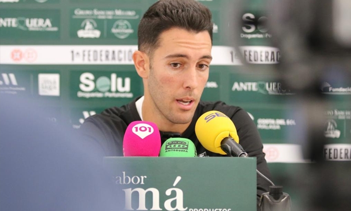 Javi Medina, antes del tercer partido de la semana: "Lo m&aacute;s importante es recuperarse emocionalmente"