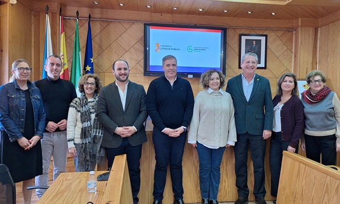 La Roda de Andaluc&iacute;a visibiliza la labor de la Asociaci&oacute;n contra el C&aacute;ncer
