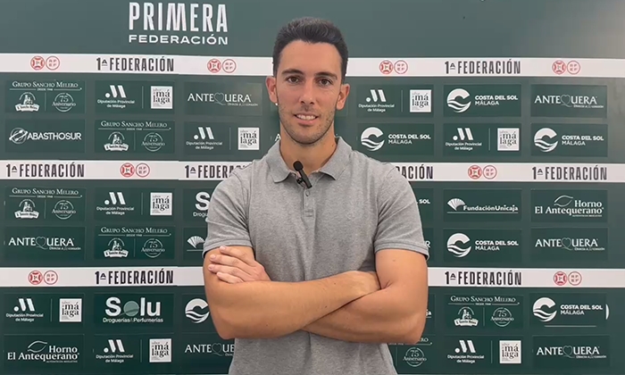 Javi Medina y el Huesca de Antonio Hidalgo: "Es un entrenador que conocemos bien"