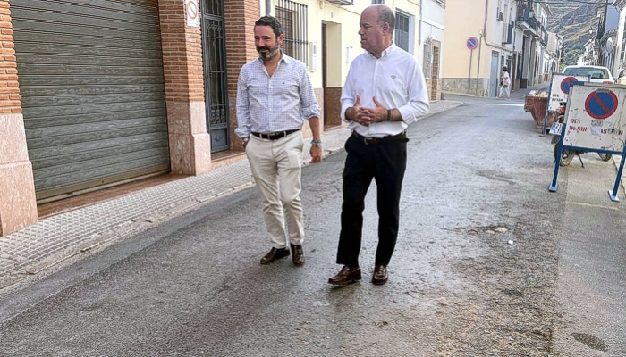 El Ayuntamiento de Antequera destinará otros 180.000 euros para completar la reforma de la calle Cazorla