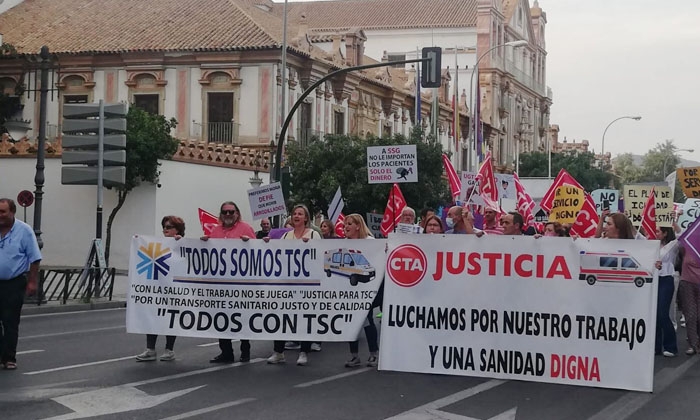 Manifestación por las calles de Córdoba.