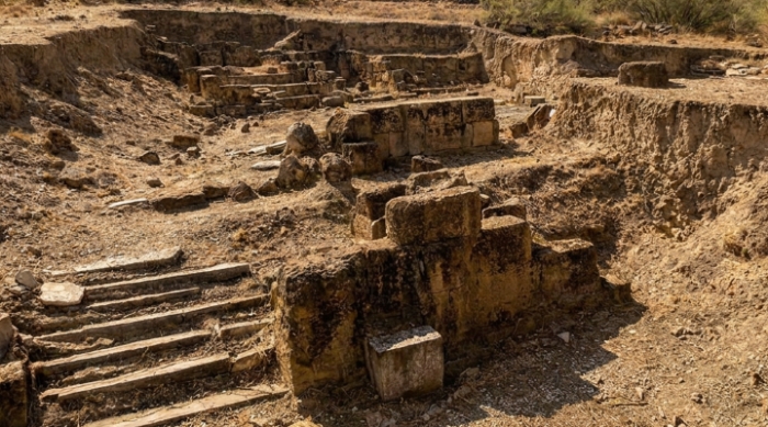 Antequera saca a la luz el teatro romano de Singilia Barba
