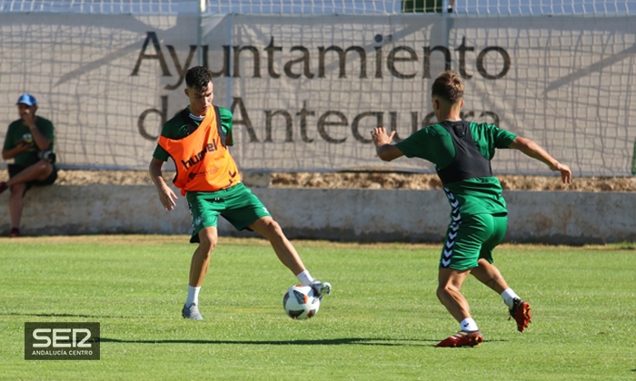 El Antequera CF jugar&aacute; un triangular con el CD Rinc&oacute;n y Real Ja&eacute;n
