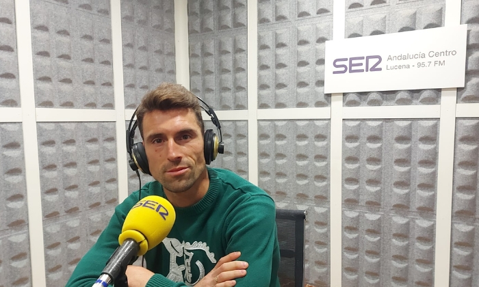 Marcos P&eacute;rez, del Salerm Puente Genil: "Mis amigos quieren que ascienda el Ciudad de Lucena, pero nosotros lo vamos a pelear hasta el final"