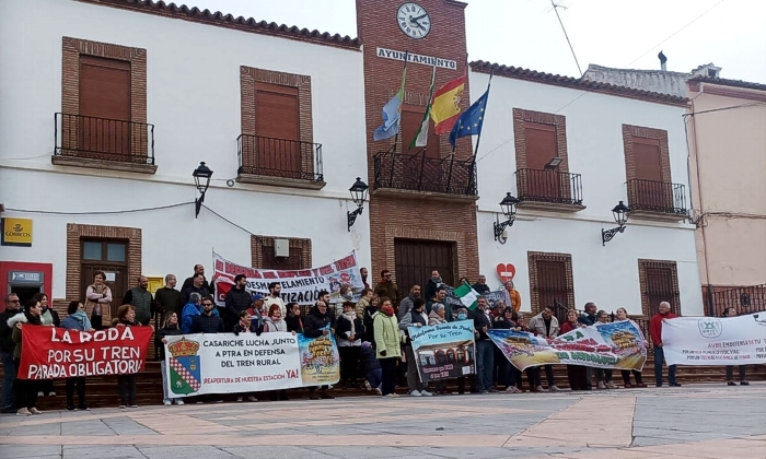 Una marcha desde Bobadilla a Casariche para reclamar la vuelta del ferrocarril a los pueblos del centro de Andaluc&iacute;a