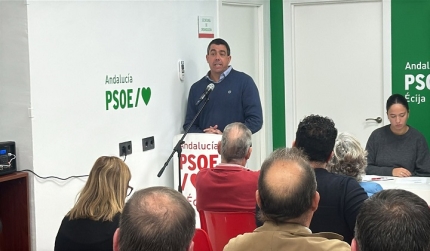 El PSOE de &Eacute;cija pierde a su portavoz Sergio G&oacute;mez, que deja la pol&iacute;tica municipal