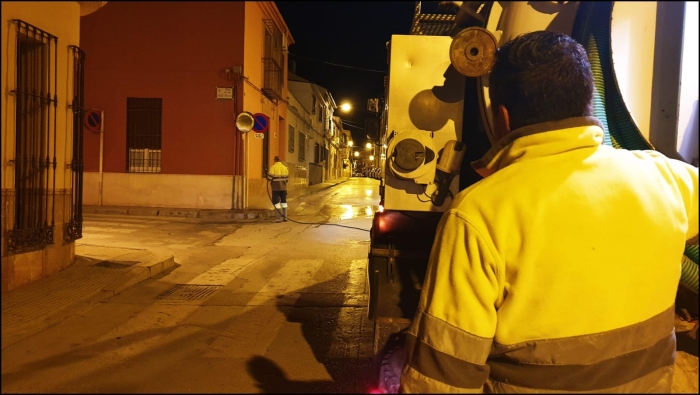 Operarios de Aguas de Lucena.