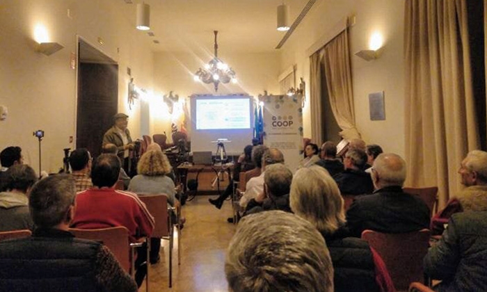 Reuni&oacute;n en Aguilar de la Frontera sobre esta comunidad energ&eacute;tica.